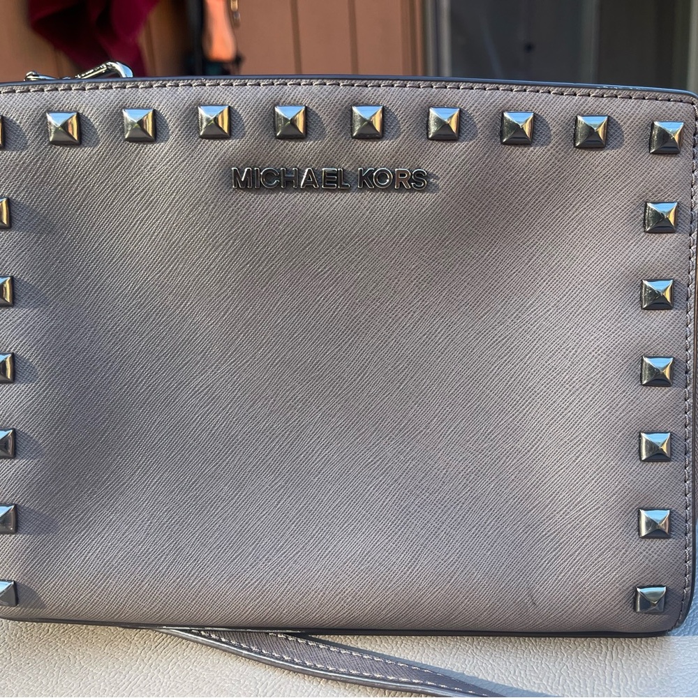 Michael Kors Selma Stud Satchel Bag Purse Grey Leather